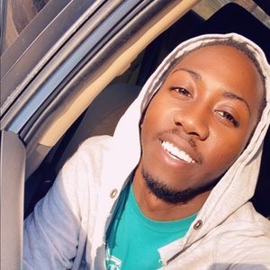 Meet your Posher, Dontavious